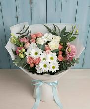 Букет цветов из:  Розы, Лизиантусы и Хризантемы в Дорохово