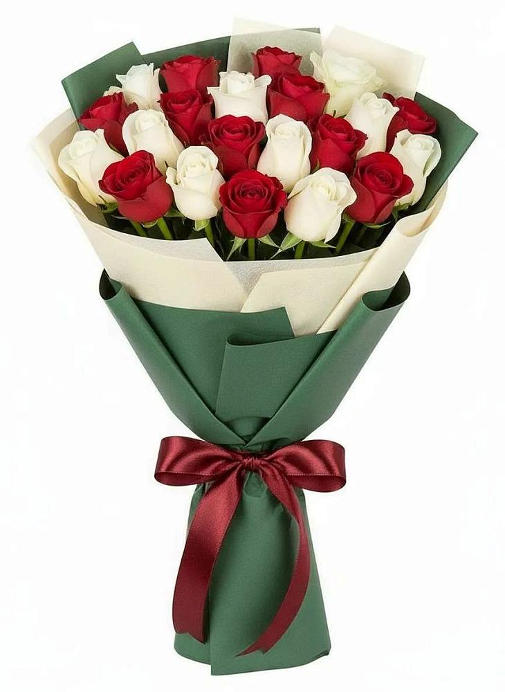 Букет Микс из красных и белых роз в Дорохово