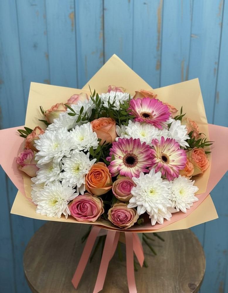 Букет цветов из: Розы, Герберы и Хризантемы в Дорохово