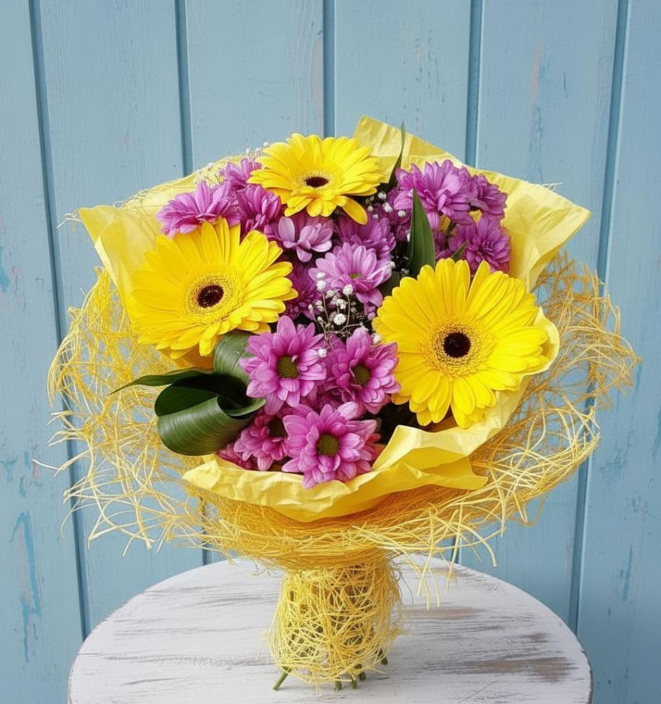Букет цветов из: Хризантемы и Герберы в Дорохово