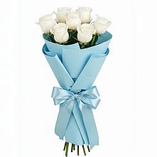 Букет 7 белых роз Проуд в Дорохово