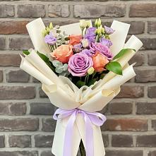 Букет цветов из:  Лизиантусы и Розы #REPLACE_PRED# Дорохово