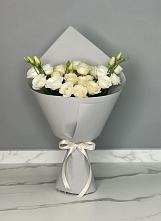 Букет цветов из:  Розы и Лизиантусы в Дорохово